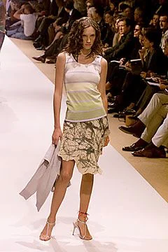 Look 16